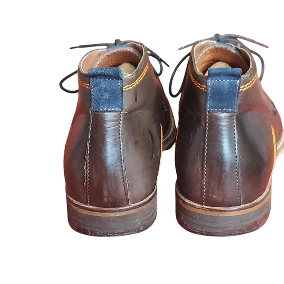 Travelin Brown Leather Chukka Boots with Contrast Stitching Lace Up - Picture 9 of 15